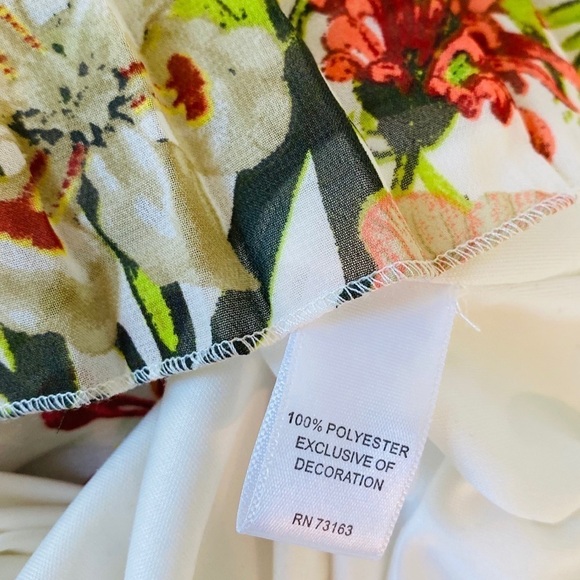 Neiman Marcus Tropical Floral Pleated Dress Size 8 - Picture 6 of 8